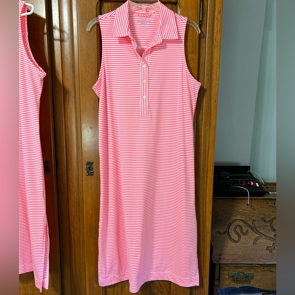 Women’s Vineyard Vines dress